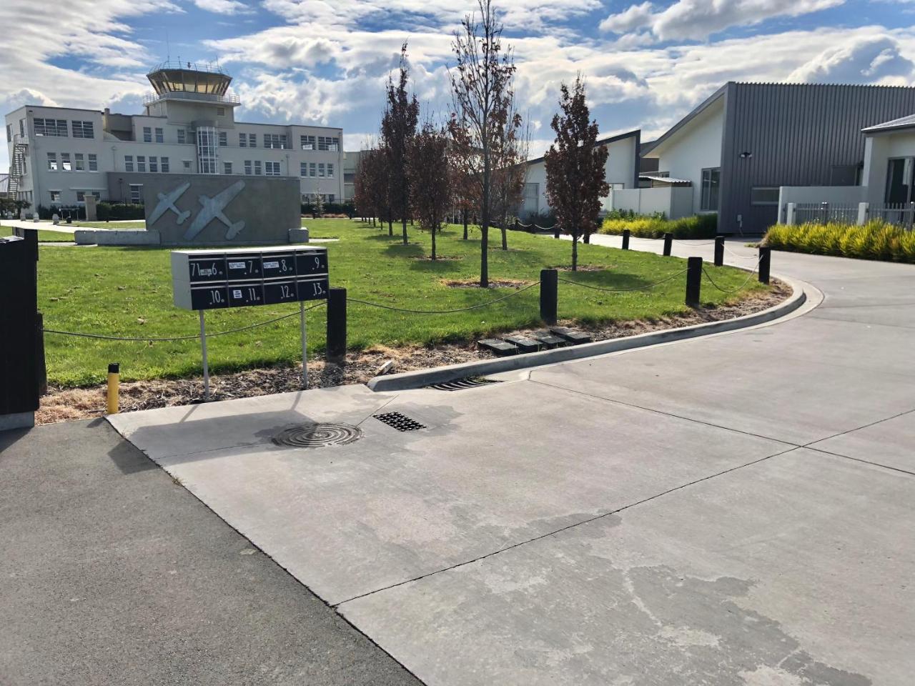 Lovely, Sunny, Home Sweet Home Christchurch Exterior foto